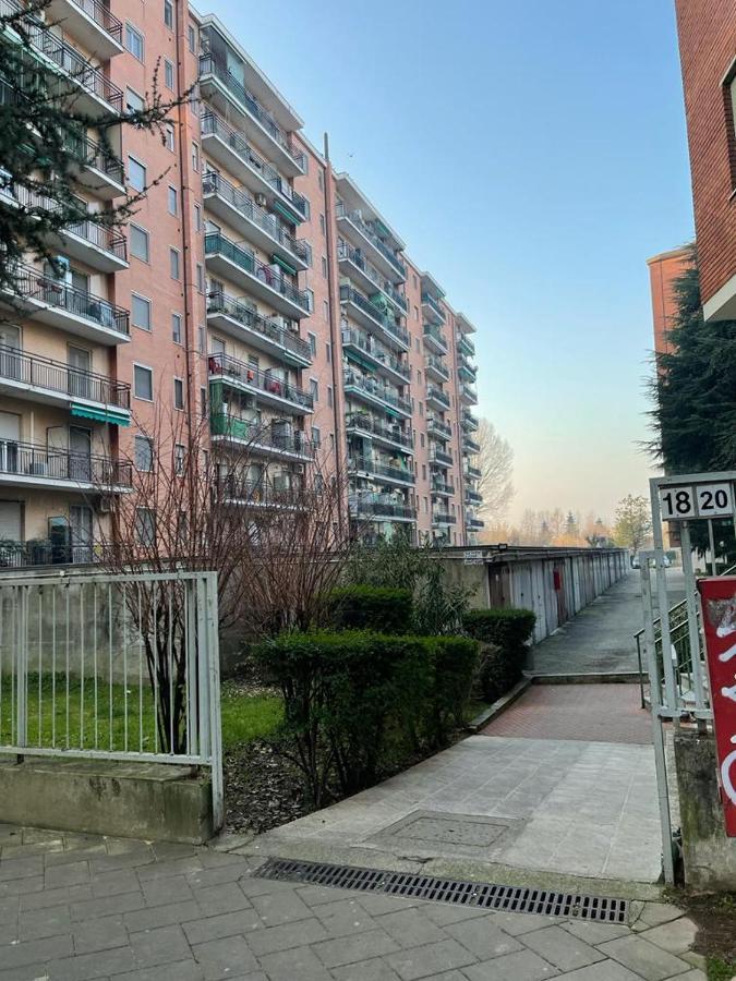 Kibilu - San Donato Vicinanze Irccs Policlinico Lägenhet San Donato Milanese Exteriör bild